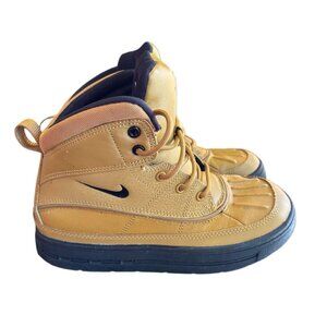 Nike Wheat & Black Leather Woodside 2 High ACG Boots, Size 3Y, Sneaker Classic